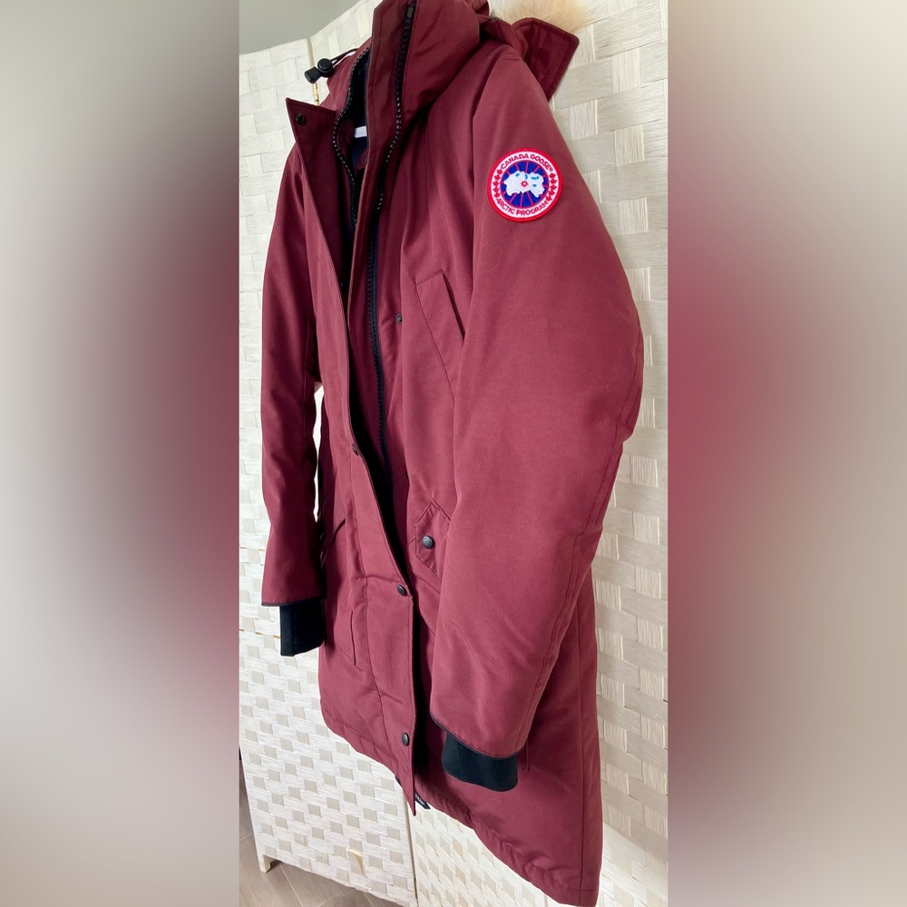 Canada Goose Victoria Parka - Burgundy